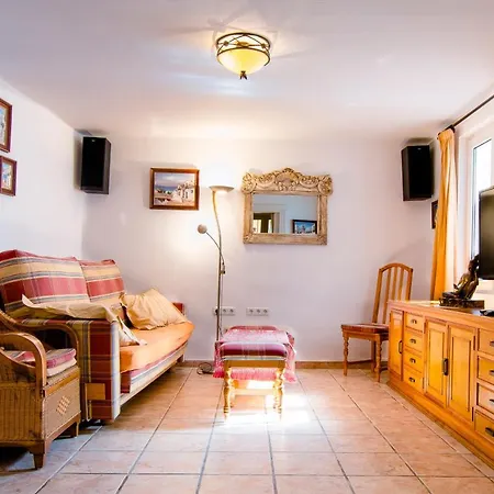 Casa Charlotte 아파트 네르하